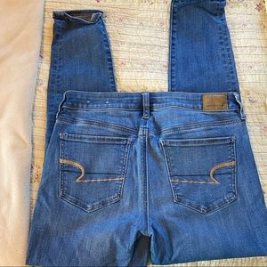 American Eagle size 10 blue skinny jeans